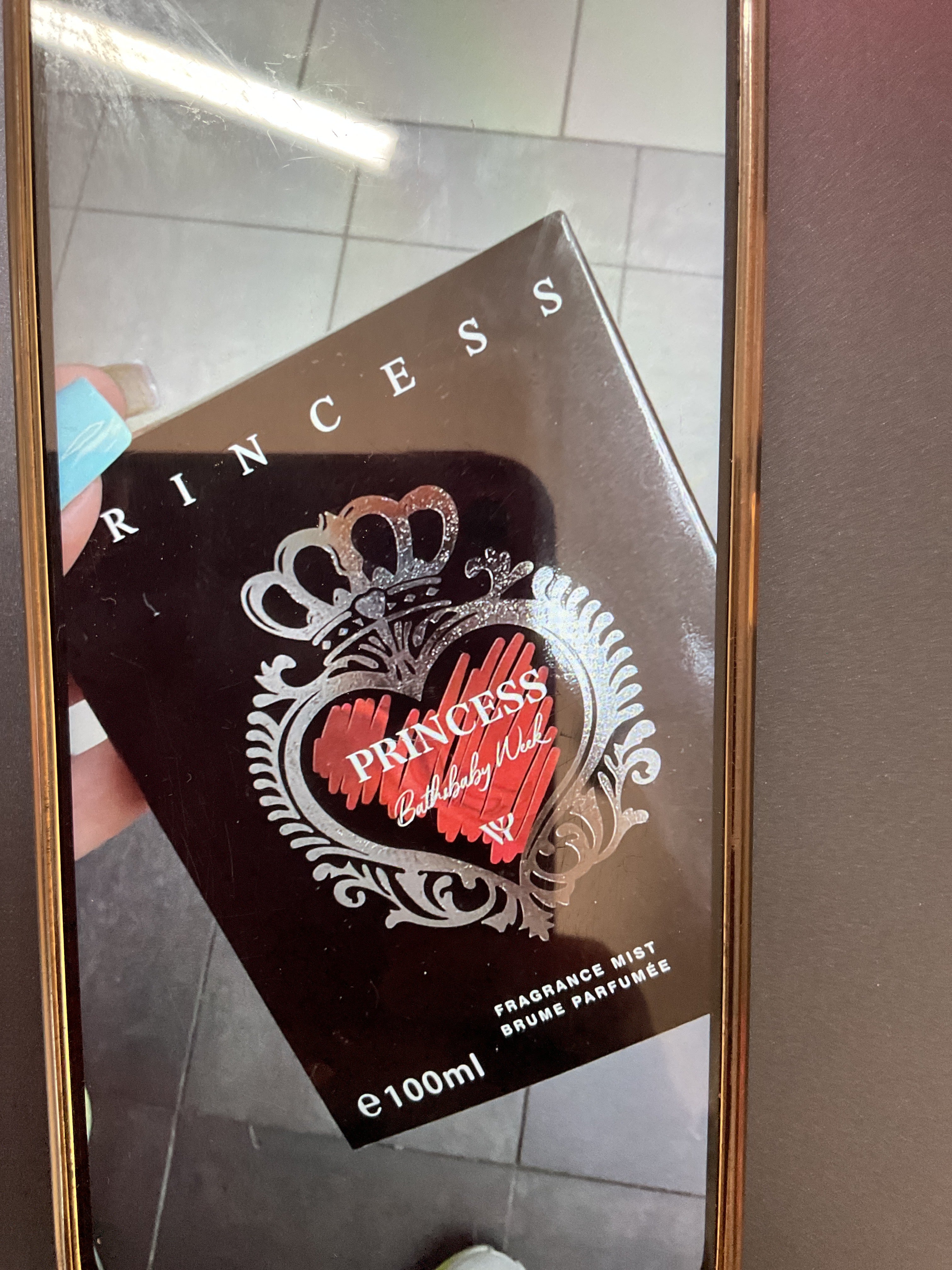 Parfém černá princezna
