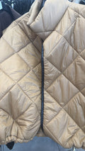 Prošívaná vesta camel
