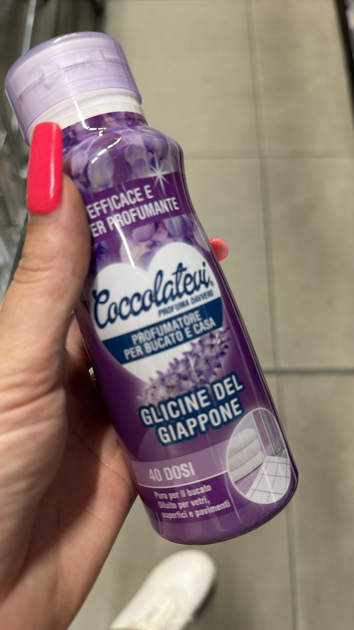 Coccolatevi filové glicine del gia appone prádlo a povrchy