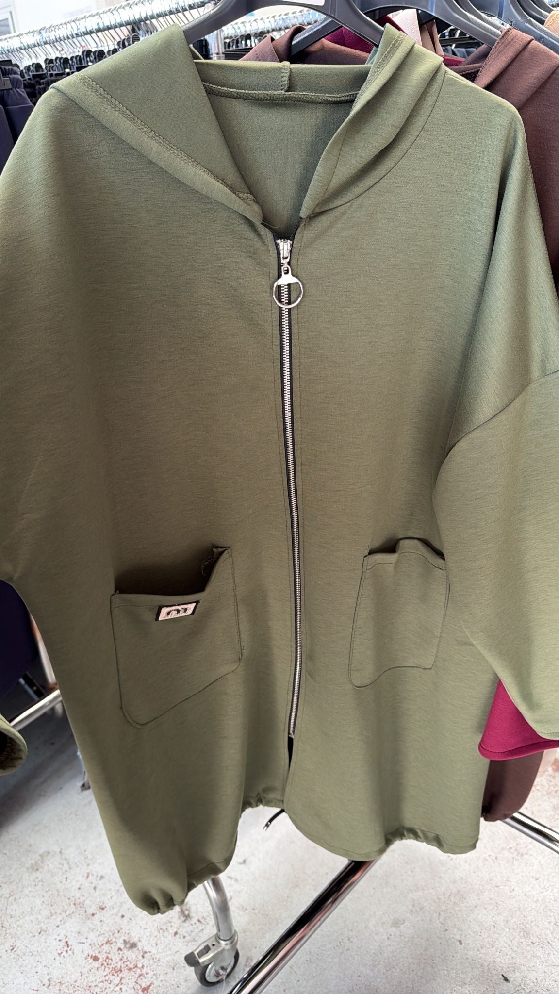 Mikina dlouhá zip min khaki