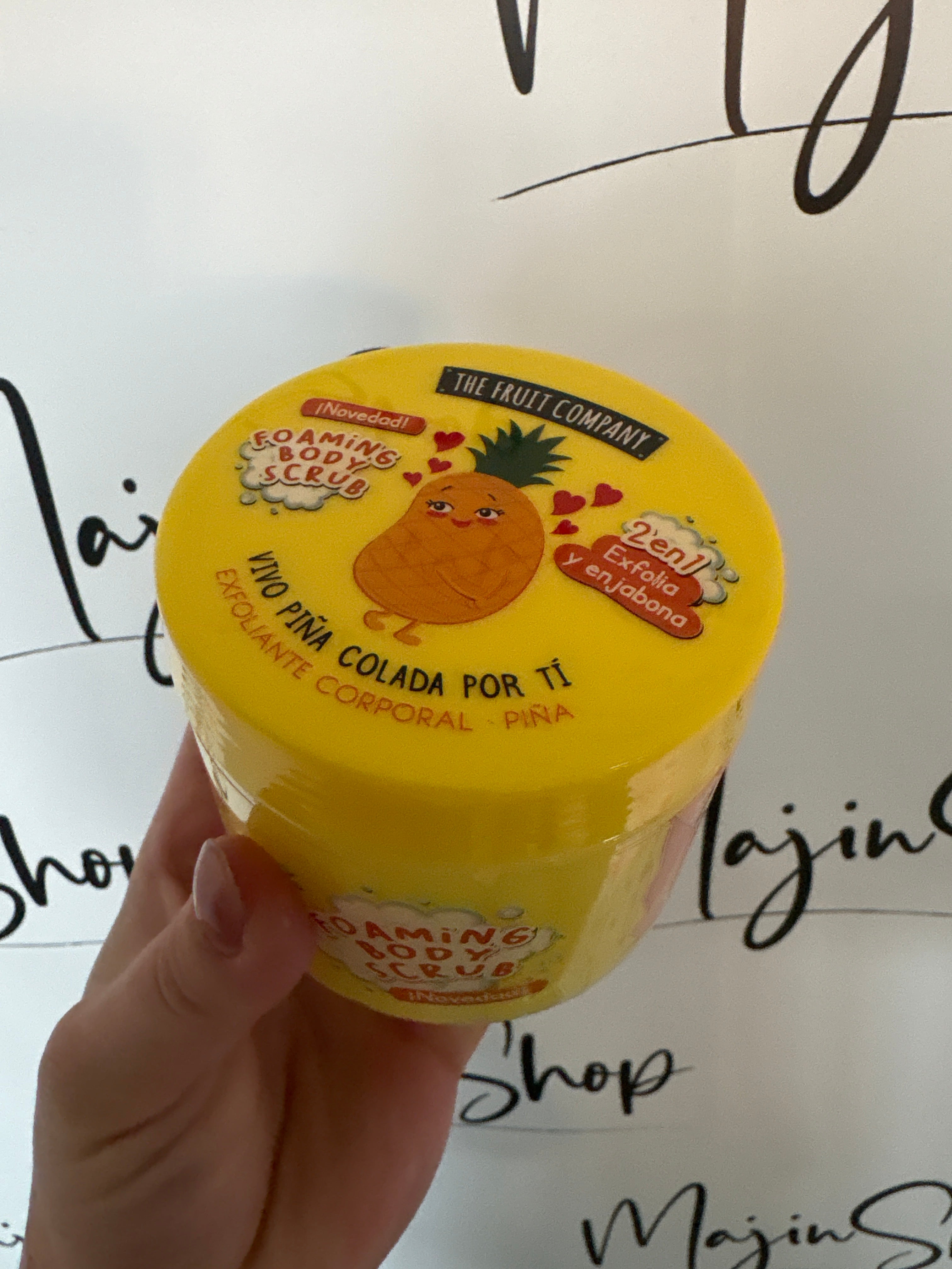 2v1 peeling ananas Španělsko