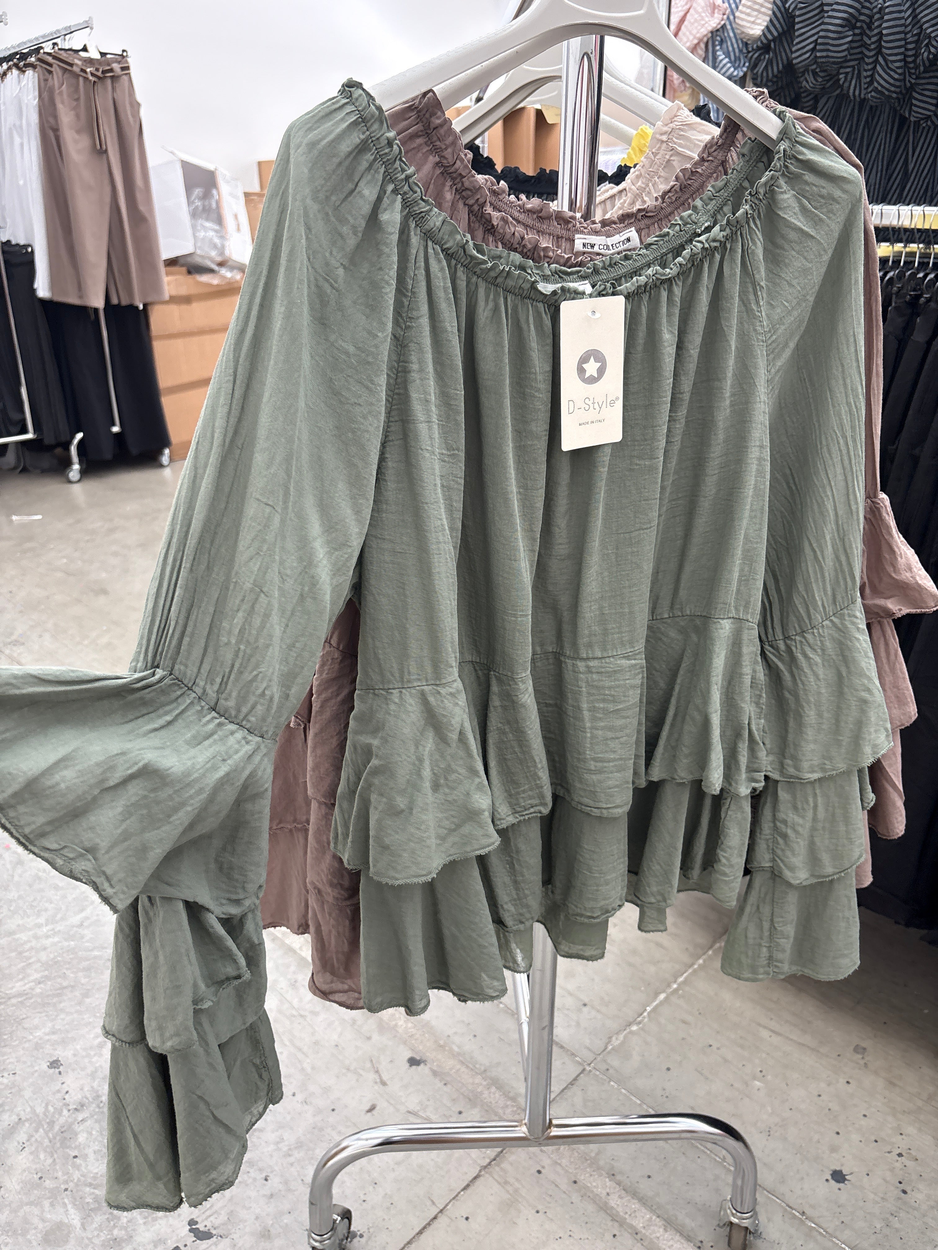 Helenka volánky khaki 7