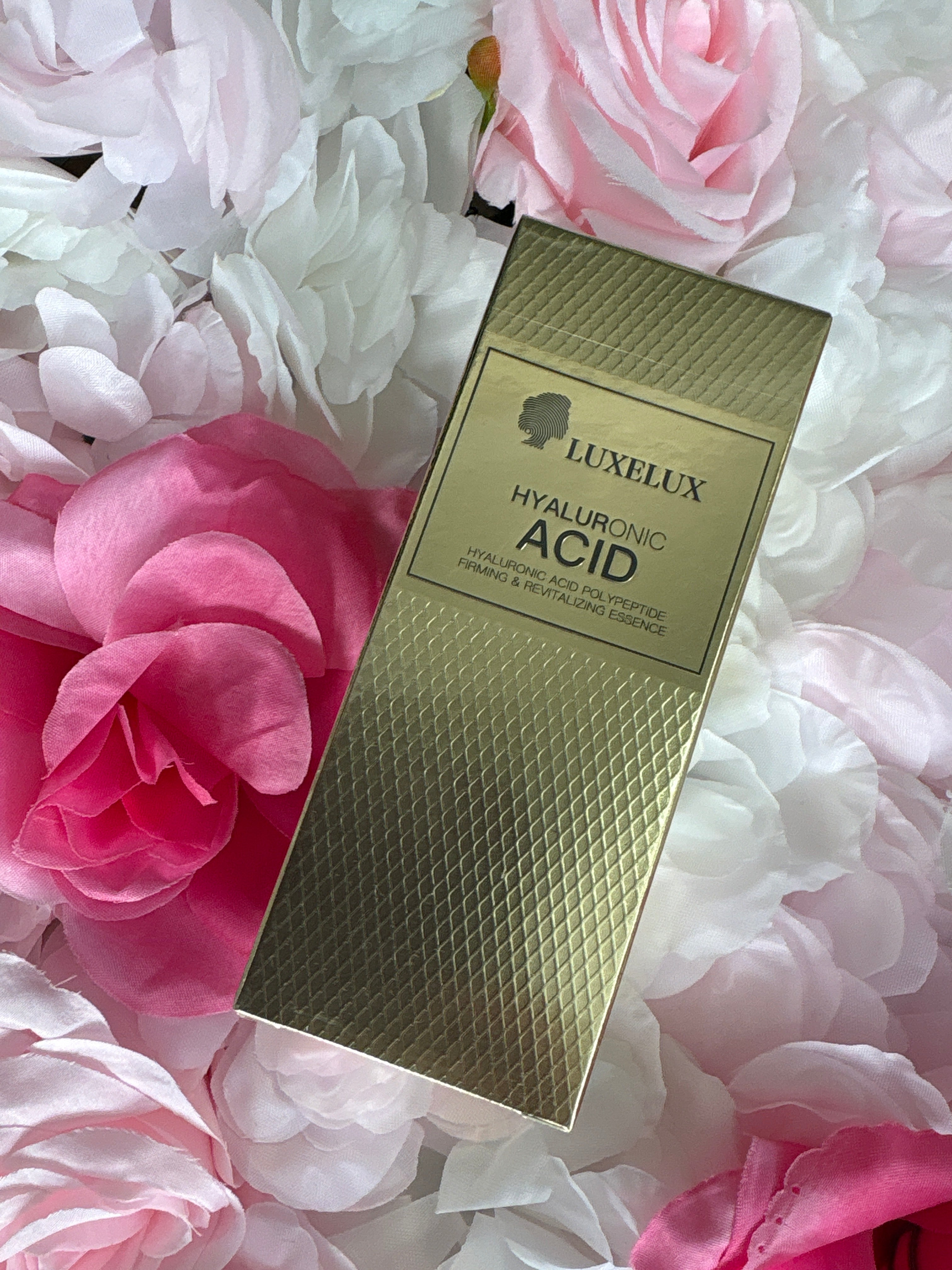 Esence hyaluronic ACID zlata novinka Luxelux