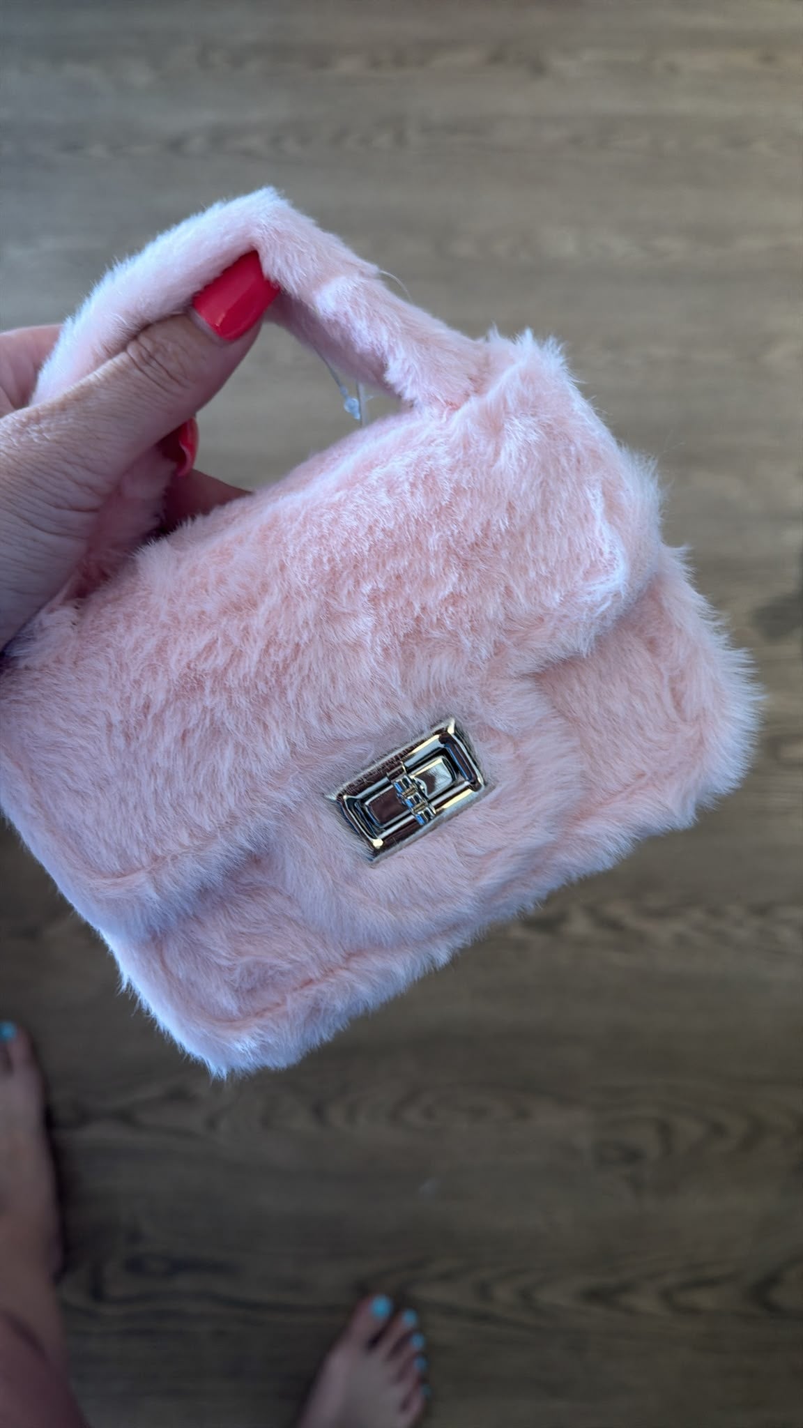 Mini kabelka světlounce růžová chloupek
